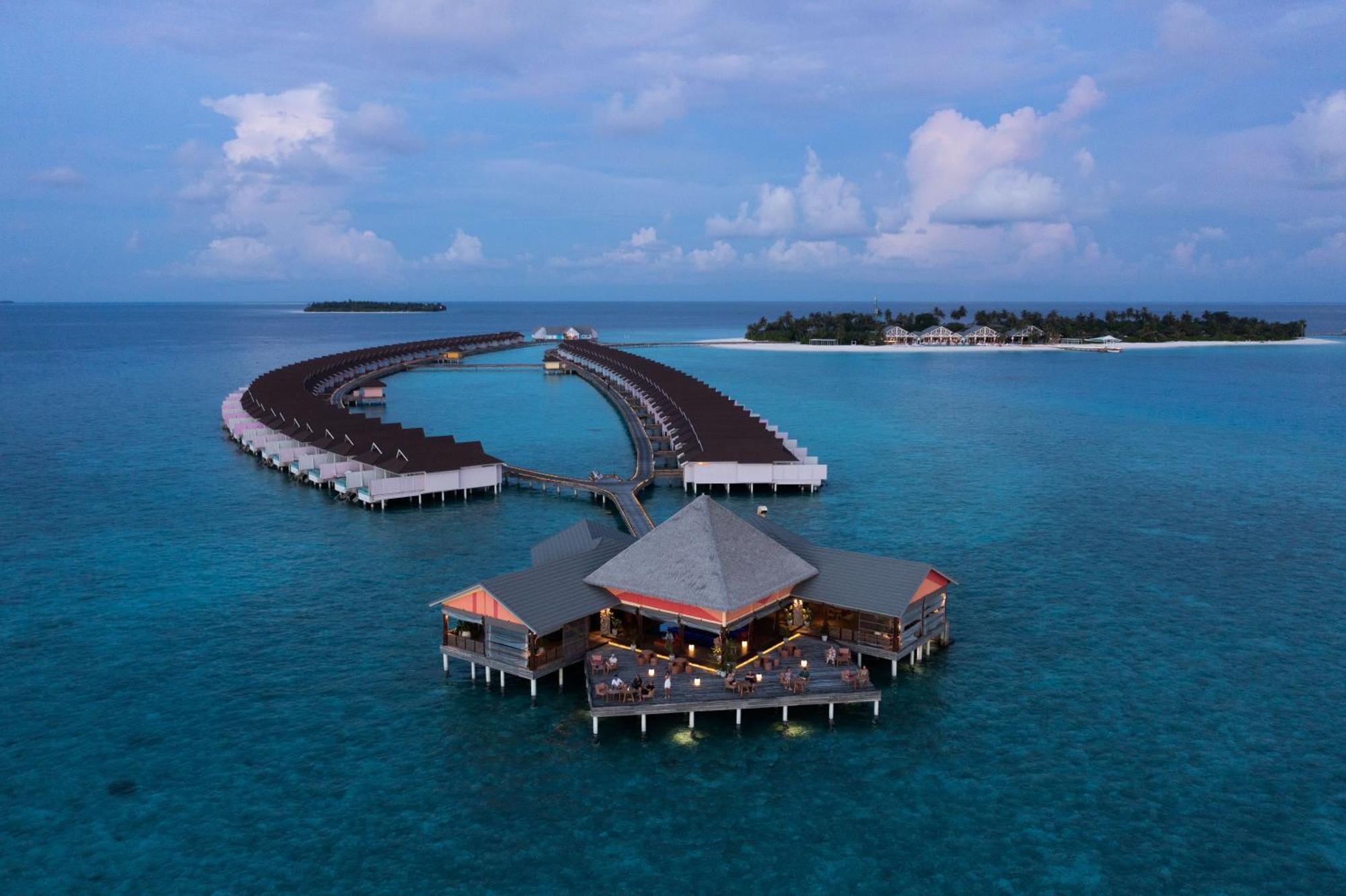 The Standard, Huruvalhi Maldives (adults Only) Üdülőközpont