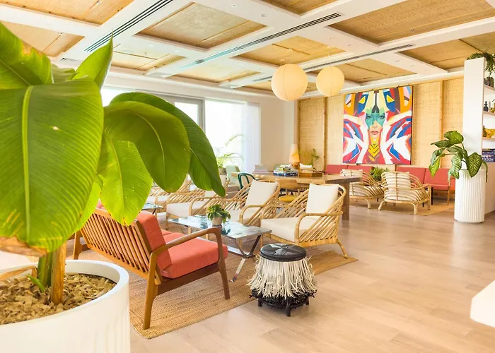The Standard, Huruvalhi Maldives (Adults Only)
