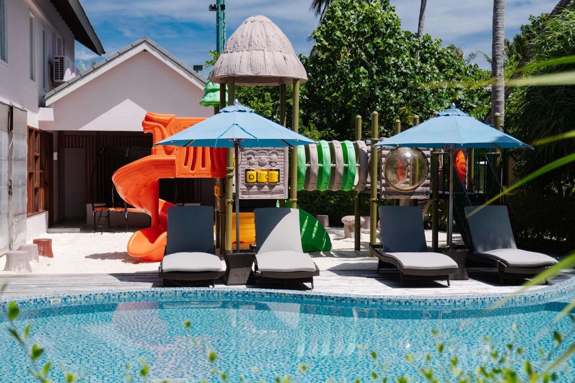 The Standard, Huruvalhi Maldives (adults Only) Resort