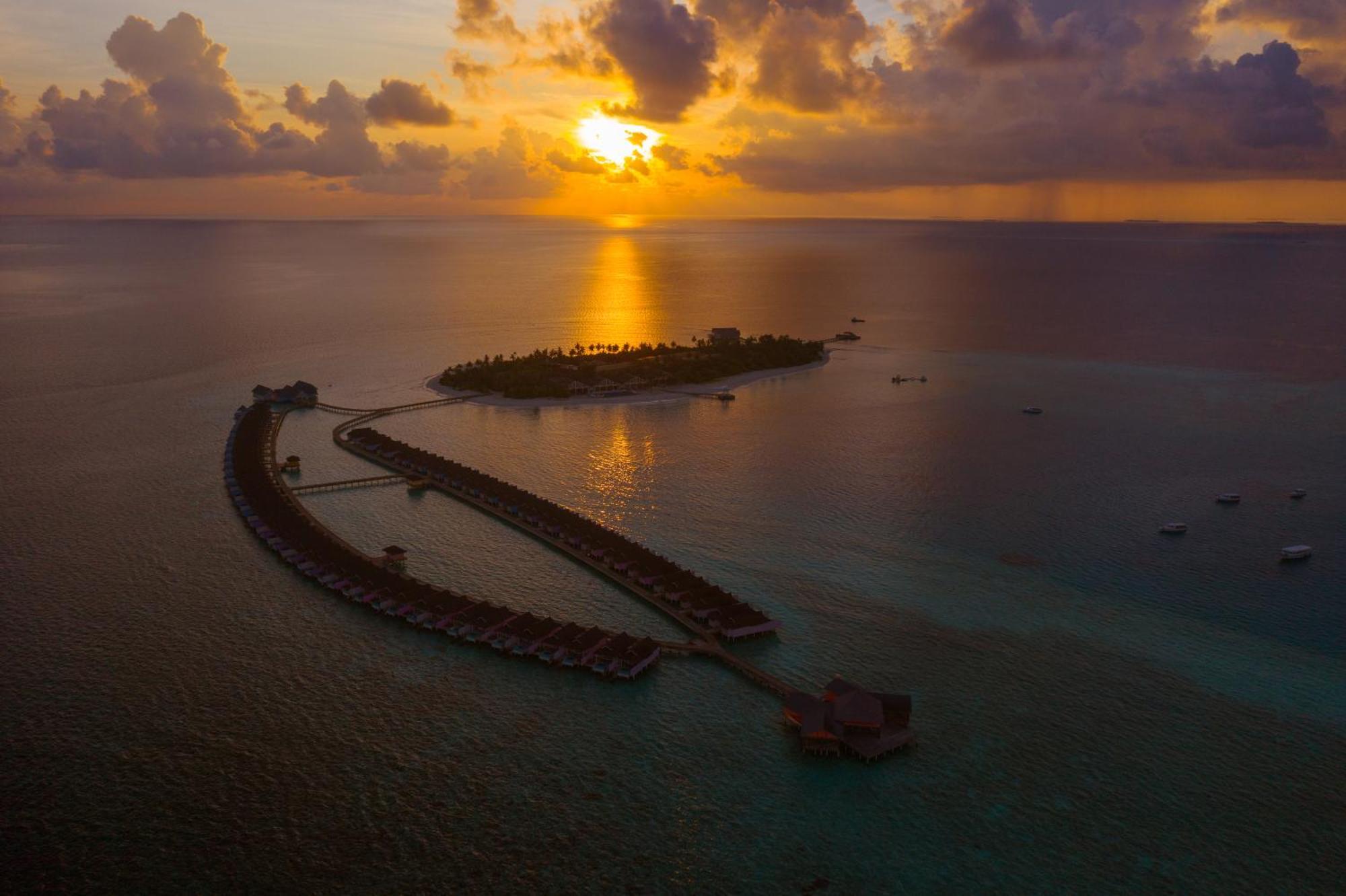 The Standard, Huruvalhi Maldives (adults Only)